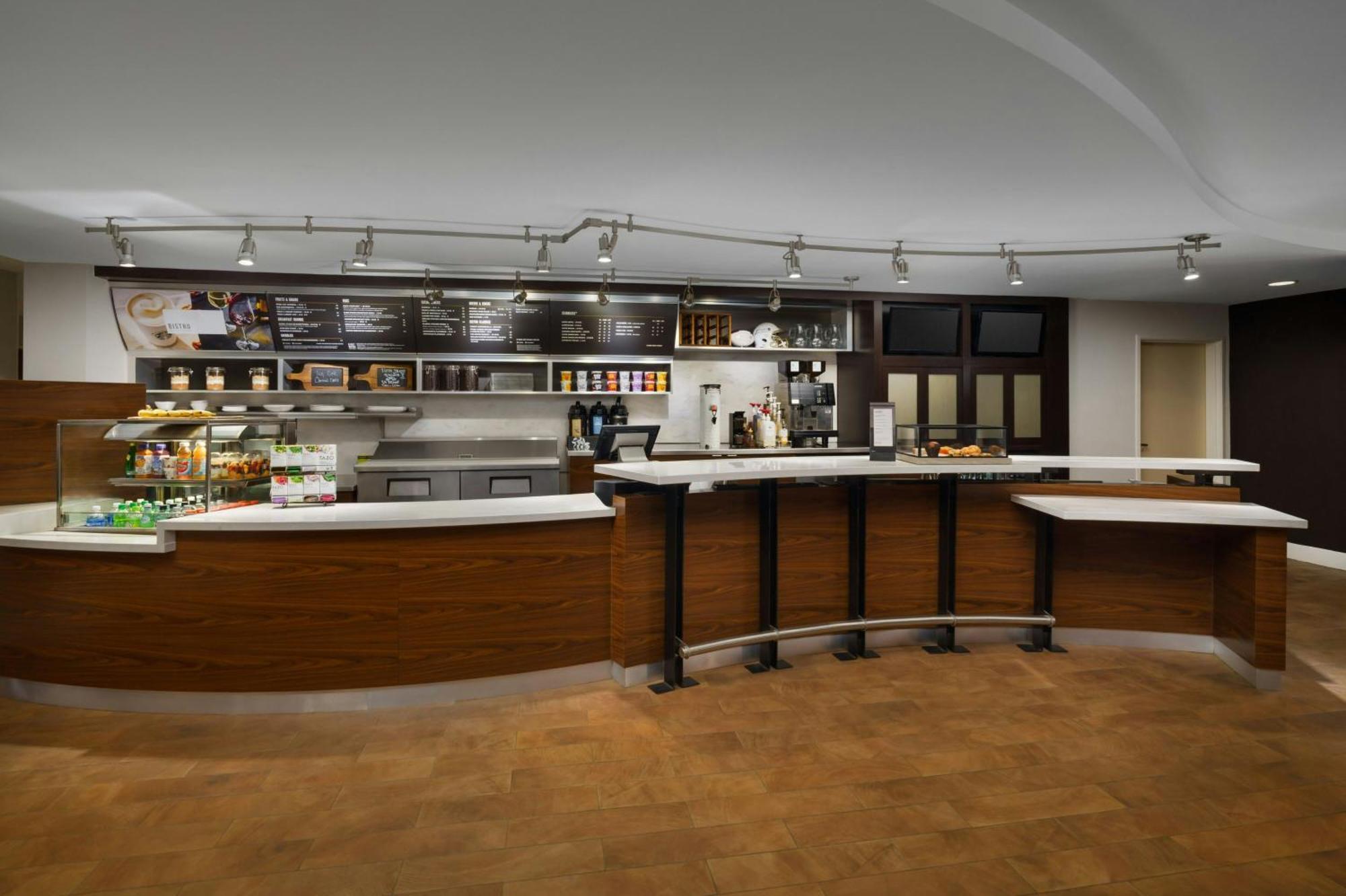 Courtyard By Marriott Potomac Mills Woodbridge Otel Dış mekan fotoğraf